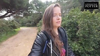 Vroč Seks Od Zadaj V Puli Na Hrvaškem - Edinstven Porno Video